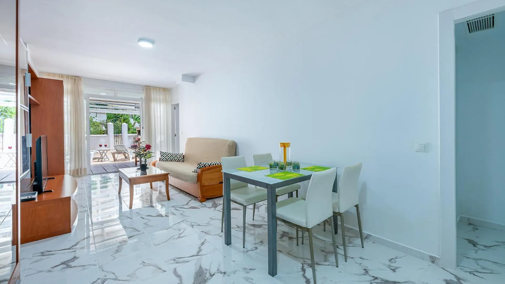 Apartamento Benalmadena Costa 0*,